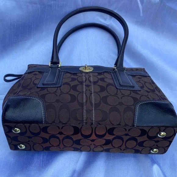 Coach 11062  Hampton Signature Handbag Brown on Brown - Picture 14 of 16